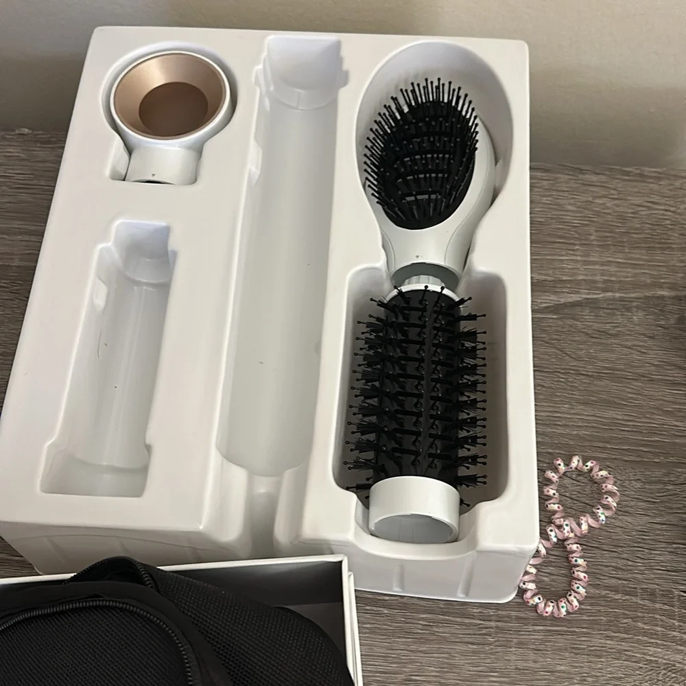 IG INGLAM MegaAIR Styler,‎ 5 in-1 Professional Interchange Hair Dryer Brush 11